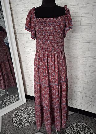 Сукня сарафан