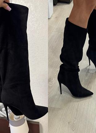 Женские черные высокие замшевые сапоги ботфорты