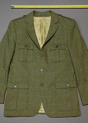 Плечі 49 см gibson size 40r    чоловічий піджак   на три гудзики  content 70% wool 30% polyamide 
made in portugal