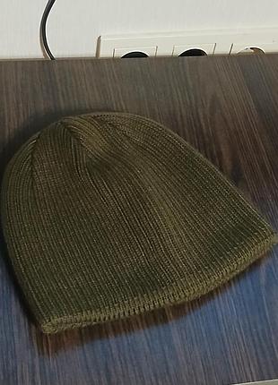 Чоловіча шапка