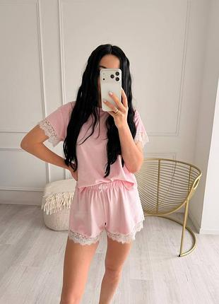 Жіноча кружевна піжама