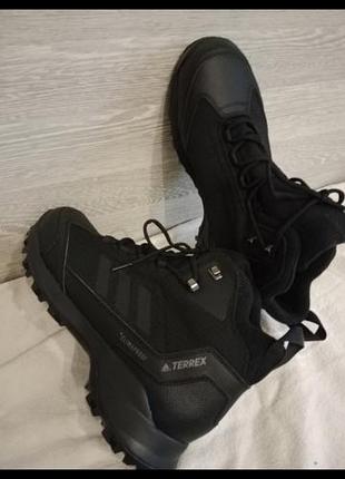 Кросівки adidas 44р 2