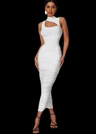 Розпродаж сукня missguided з вирізом