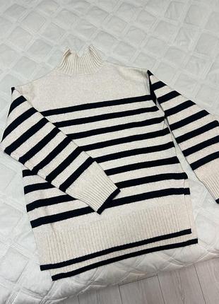 Кофта тепла h&m нова!