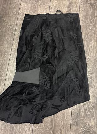 Спідниця міді