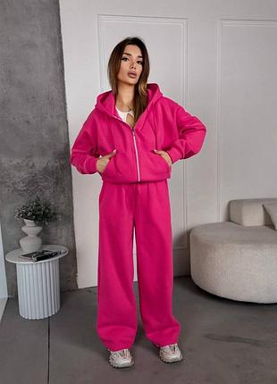 Костюм жіночий