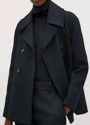 Стильнюче пальто cos!