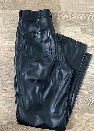 Брюки шкіряні українського бренду