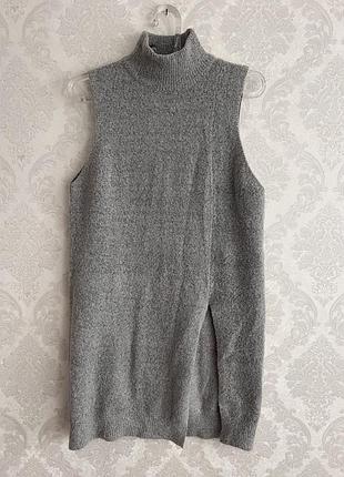 Стильна тепла туніка  ,розмір с-м,стан ідеальний