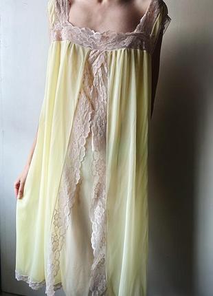 Вінтажна нічна сорочка