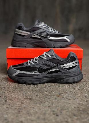 Nike initiator silver/dark grey gore-tex