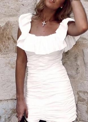 Сукня біла