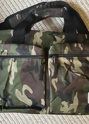 Сумка в стилі мілітарі