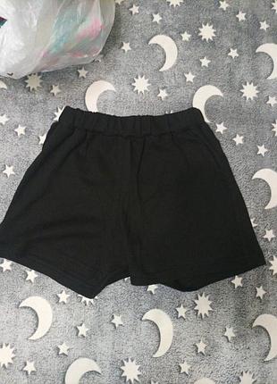 Новые черные шортики рост 140