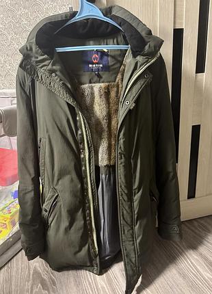 Чоловіча зимова куртка на натуральному хутрі розмір ххл темно-зеленого кольору