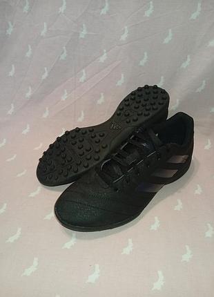 Сороконіжки adidas goletto.         .