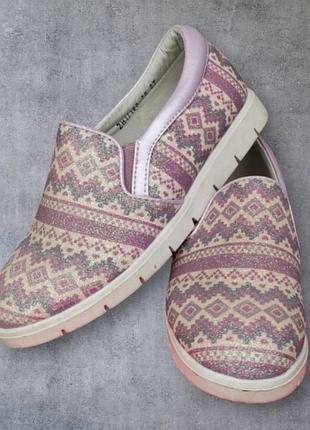 Детские туфли лоферы слипоны для девочки сиреневые серебро узенькие блестящие 3