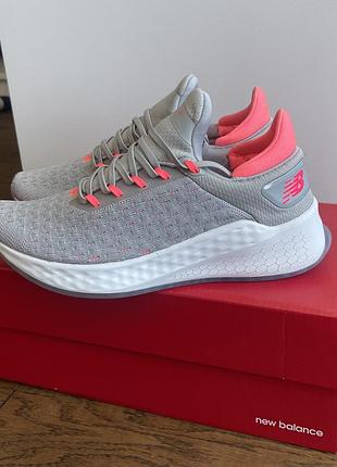 Кроісвки new balance жіночі