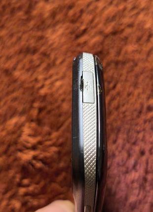 Pantech p 9050 8