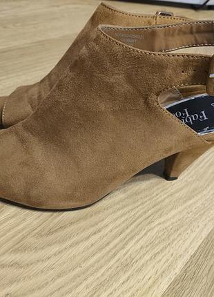 Босоножки на каблуке fabulous footwear, искусственная замша, р.39