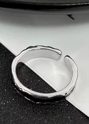 Черное колечко кольцо 5