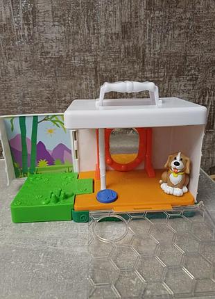 Игрушечный озвученный дом для животных