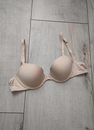 Бюстгальтер