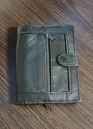 Мужской кошелек