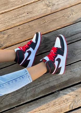 Nike air jordan 1 retro red/black     🆕шикарные кроссовки найк🆕купить наложенный платёж3 фото