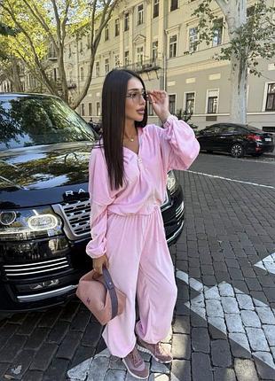 Костюм жіночий велюровий новий