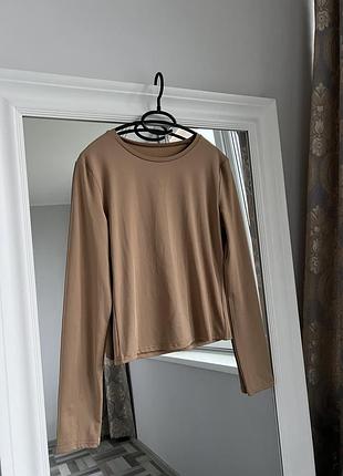 Базовий бежевий лонгслів масло