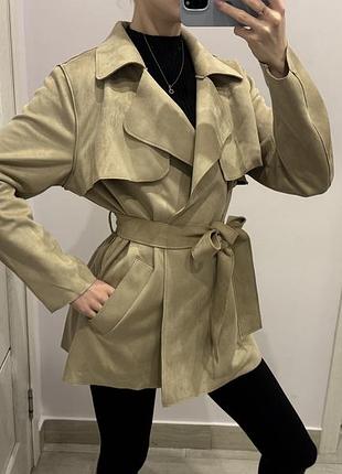 Вкорочений замшевий бежевий тренч h&m