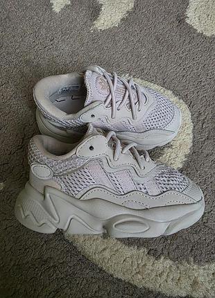 Кросівки для дівчинки adidas originals ozweego