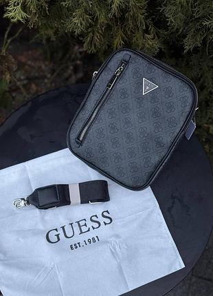 Сумка через плече від guess 3