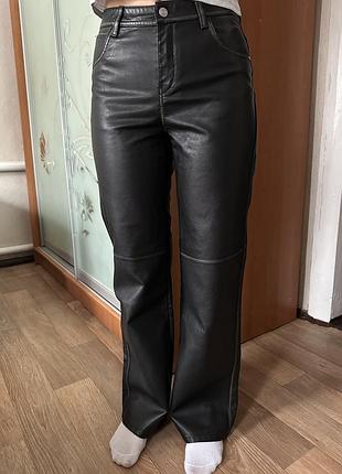 Штани з еко шкіри