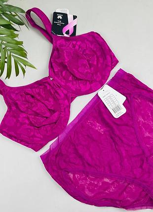 Європа🇪🇺wacoal. фірмовий комплект на потовщених бретелях