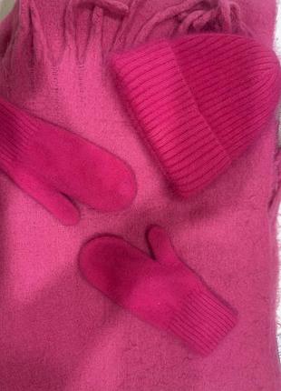 Продам зимовий набір (шапка,шарф,рукавички)