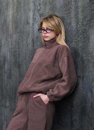 Костюм однотонний