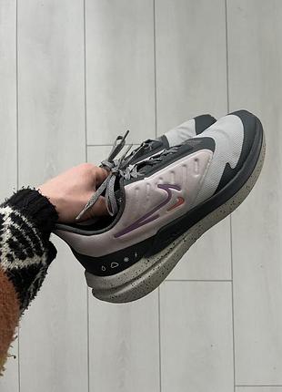 Кросівки жіночі бігові nike air winflo 9 shield eu 40 (nike trail)