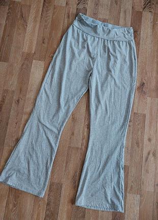 Штани спортивні.