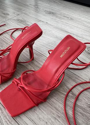 Червоні босоніжки ptl ❤️