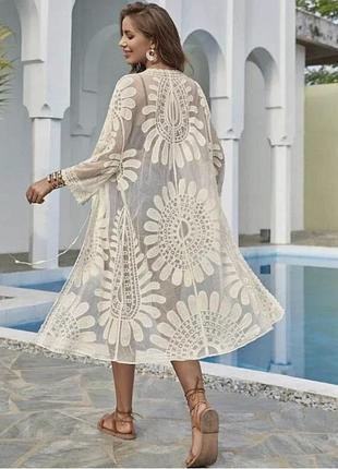 Ажурна пляжна накидка