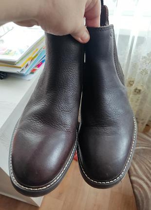 Женские ботинки