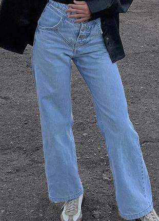 Джинси блакитного кольору, на зріст 154
