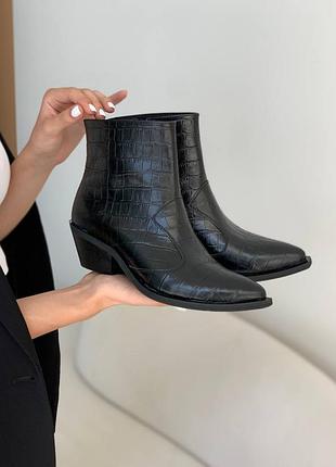 Козаки, ковбойки натуральна шкіра, шкіряний підкла