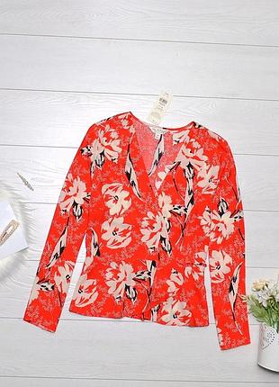 Красива блуза в квіти miss selfridge.