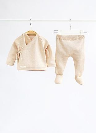 Костюм бежевий