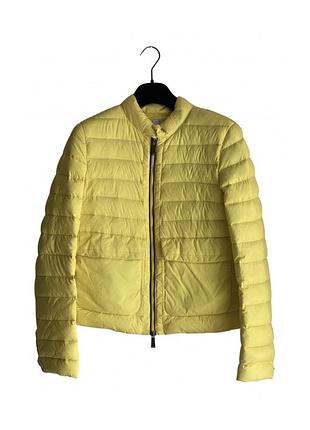 Жіночий пуховик pinko жовтого кольору