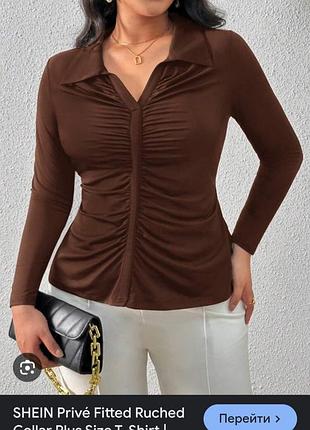 Коричневая блуза с присборкой на пуговицах shein.