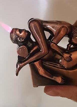 Зажигалка сувенирная pose 69 4